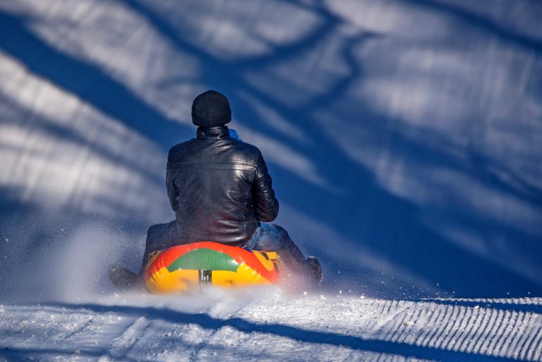 Denver Sledding Hills and Snow Play Spots